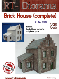 RT35207 1:35 RT-Diorama Brick House (Modular System)