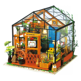 DG104 Robotime Cathy’s Flower House (DIY kit approxx 1:24)