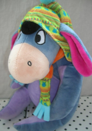 Eeyore Iejoor Disney knuffel met muts en sjaal