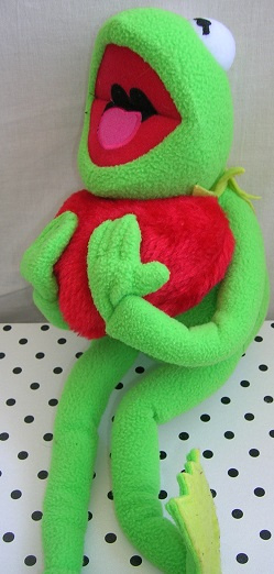Oxide melodie Verniel Kermit de kikker knuffel met hart | Jim Henson | The Muppets | Knuffelzolder