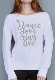 Sweater Dance love