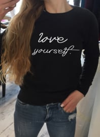Sweater Love yourself
