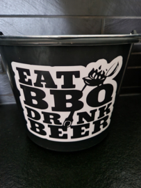 eat BBQ