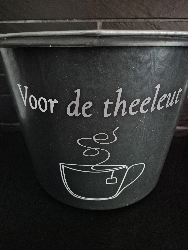 voor de theeleut