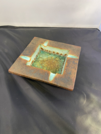 60s grote aardewerken asbak met glas glazuurlaag