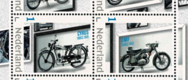 2021. Historische Nederlandse Motorfietsen **