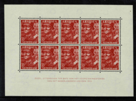 1942. 402/3B Complete set Legieonblokken **
