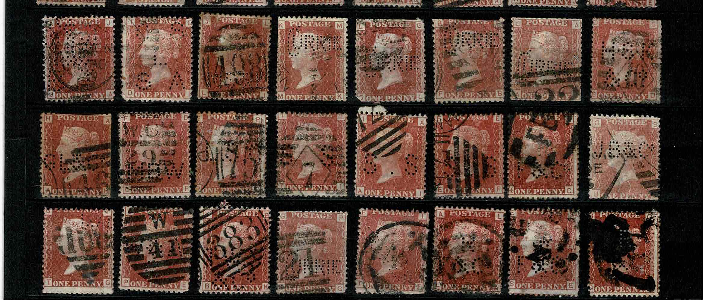 Engeland UK  Perfins firmaperforaties in One Penny Red Klassiek