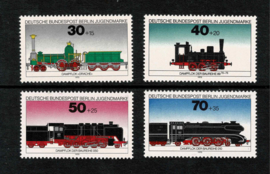 Duitsland Berlijn 1975. Wohlfahrt 4 waarden **