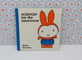 Nijntje in de sneeuw