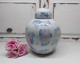 Grote Chinese gemberpot van porselein