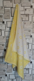 Geel-witte baby deken