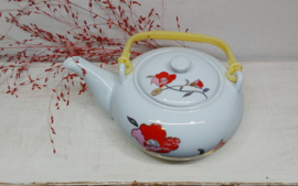 Japans porseleinen theepotje