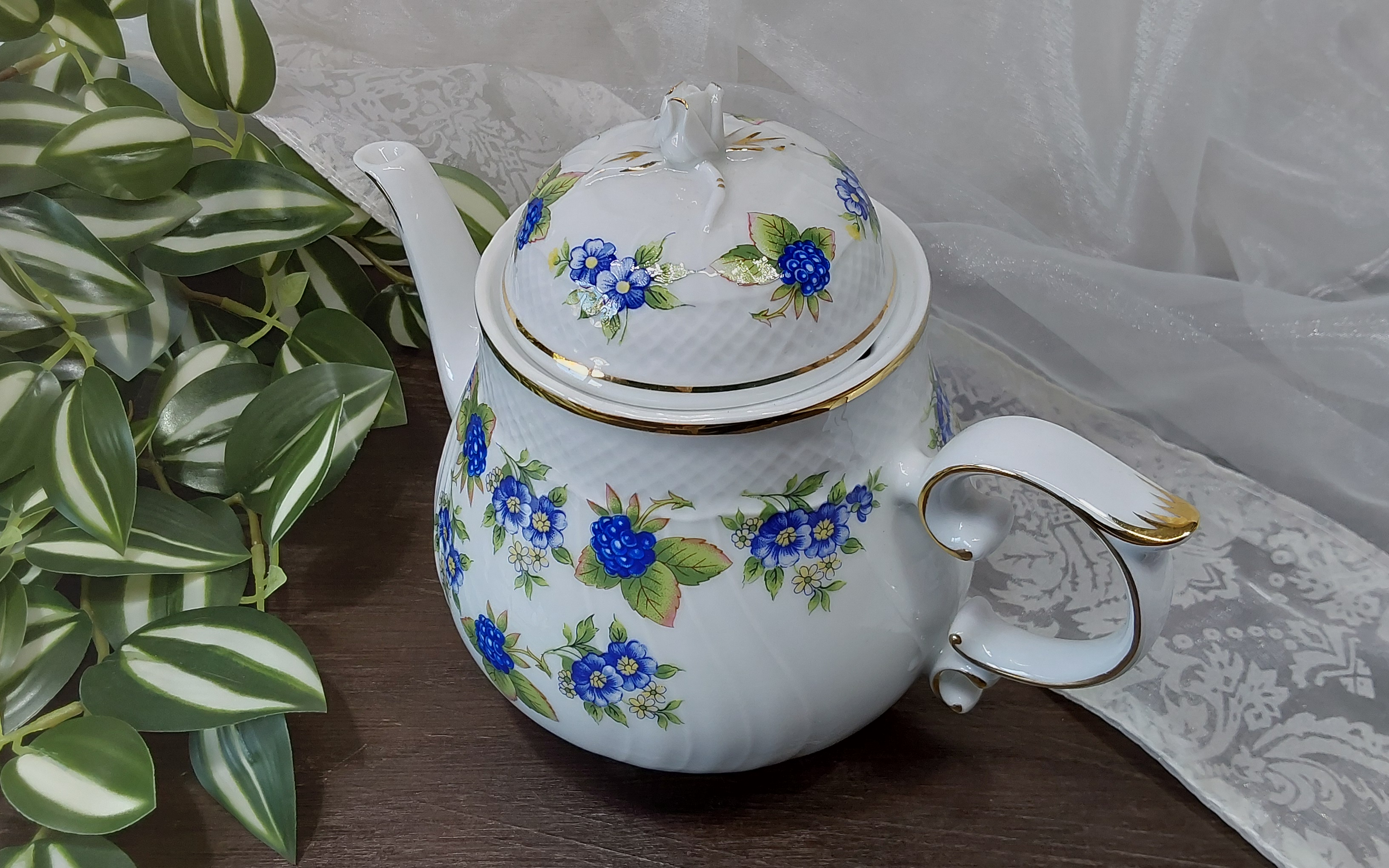 Theepot 'Blackberry' Hollohaza
