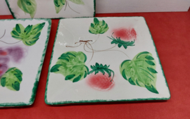 3 Majolica schaaltjes