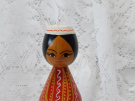 Houten Russisch 'peg' popje