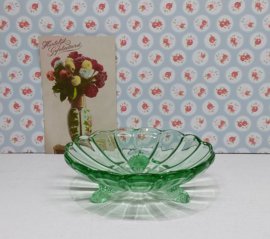 Groen persglas schaaltje
