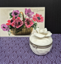 Sieraden en pillendoosjes