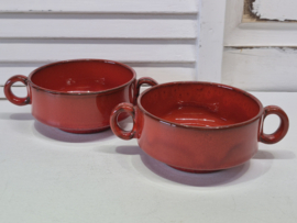 2 rode soepkommen