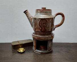 Vintage aardewerk theepot
