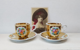 2 Bavaria Gold kopjes