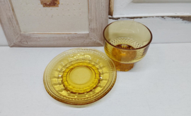 Amberkleurig kopje