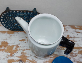 Jaren 70 emaille thee of koffiepot