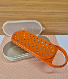 Tupperware rasp