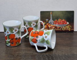 3 kleine mokjes met aardbeien motief