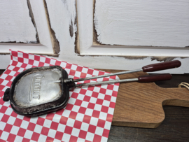 Cuitout, Franse tosti ijzer