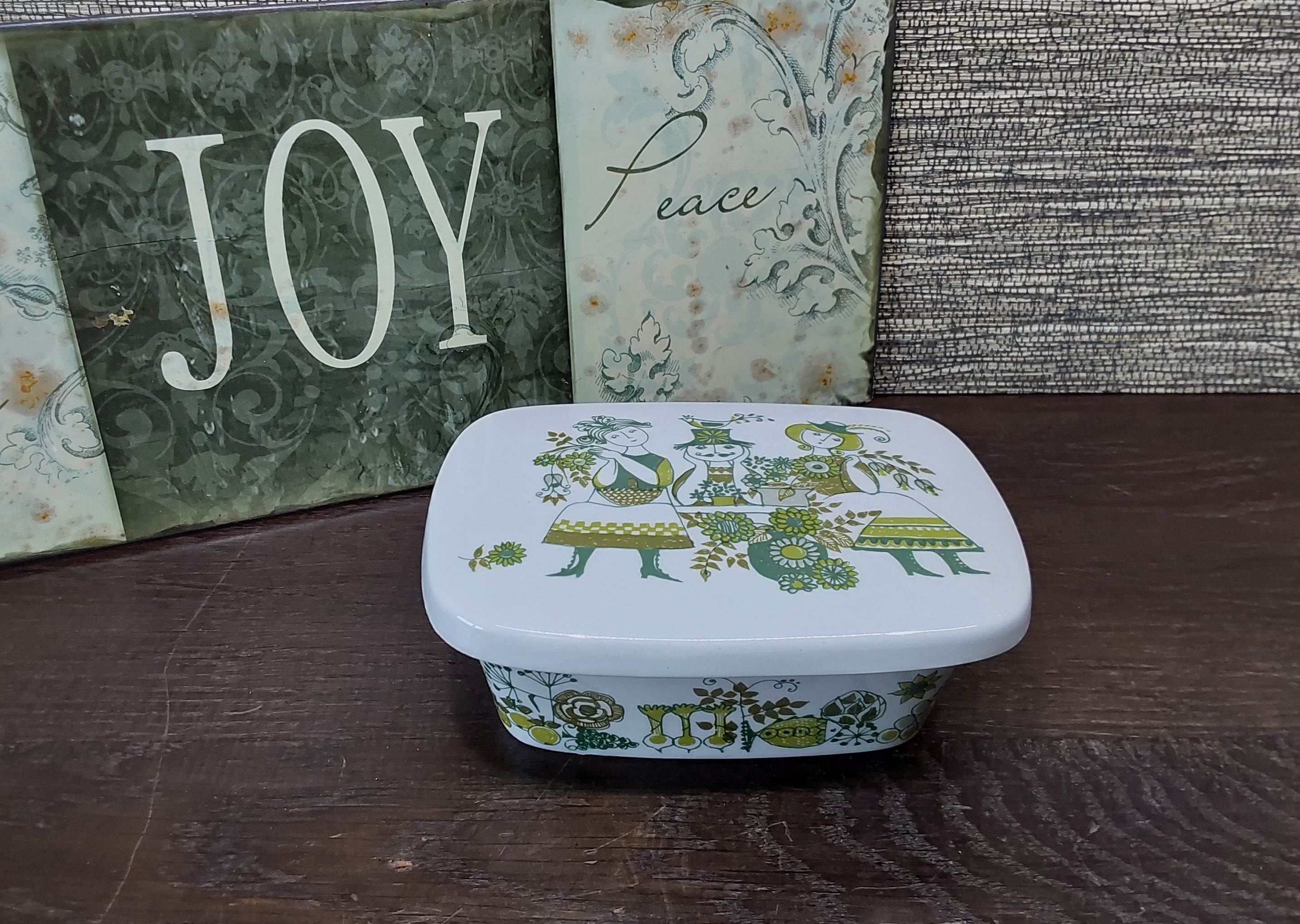 Botervloot, Friggjo Market design
