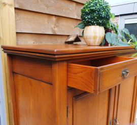 Art Deco kast van eikenhout
