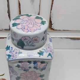 Chinese gemberpot