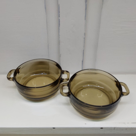 2 Arcopal soepkommen bruin glas