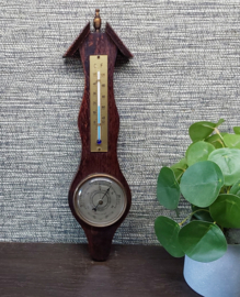 Ouderwetse barometer,  thermometer
