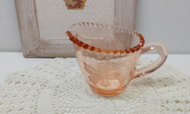 Melkkannetje roze persglas