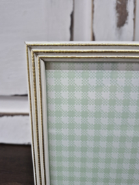 Wit houten fotolijstje