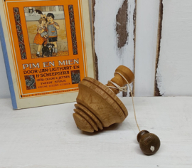 Grote houten tol