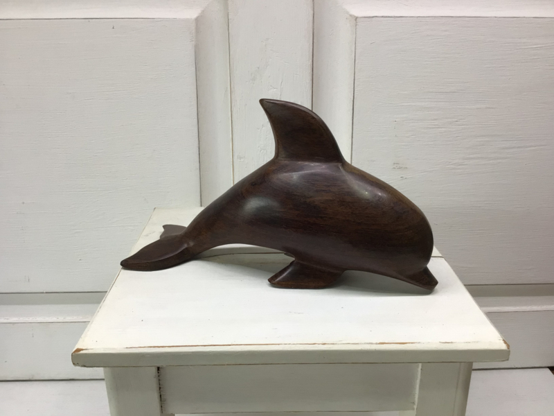 Houten dolfijn