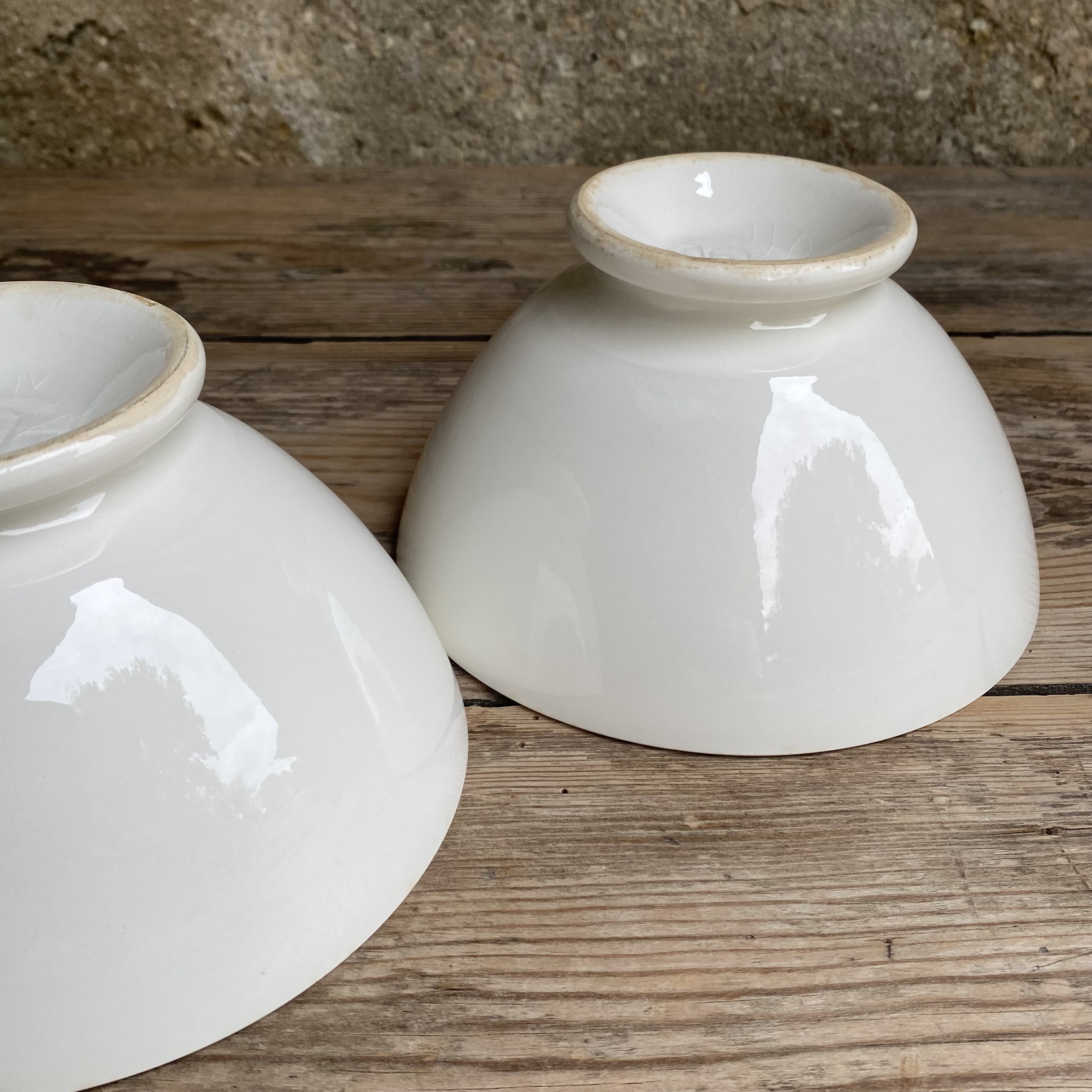 AW2011134 Set of two large, old French café au lait bowls with blind stamps in beautiful condition! Size: 9 cm high / 16 cm cross section