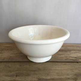 AW20110625 Old classic batter bowl stamp - P. Regout & Co Maastricht made in Holland - period: 1935-1955 in perfect condition! Size: 13.5 cm. high / 27 cm. cross section.