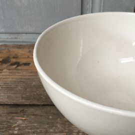 AW20110667 Old bowl content 1.5 liter stamp - Société Céramique Maestricht made in Holland - in perfect condition! Size: 11 cm. high / 19.5 cm / diameter.