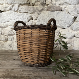 BU20110185 Old French traditional woven basket in beautiful condition! Size: 27 cm high / 33 cm cross section