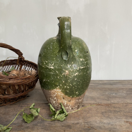 AW20110049 Antique French walnut oil jug period: 19th century in beautiful condition! Size: 30 cm. high / 17 cm. cross section (measured across the "belly")