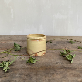 AW20110978 Antique French confiture pot Novia handmade yellow glazed in beautiful condition! Size: 9 cm. high / 9 cm. cross section