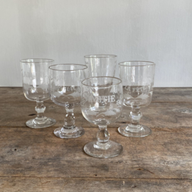 OV20110960 Set of 5 different French antique - Souvenir la Fête & Amitié mouth glass wine glasses in beautiful condition! Size: +/- 13-14 cm high / +/- 7 cm cross section