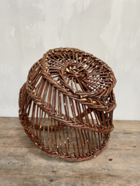 OV20110765 Large old French willow wicker harvest basket in beautiful condition! Size: 30 cm. high (to the handle) / 53.5 cm. long / 42 cm. cross section