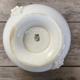 AW20111311 Large antique French tureen stamp - Opaque de Sarreguemines - period: 1875-1900 Cracked and in beautifully lightly buttered condition! Size: 17 cm high / 22 cm cross section