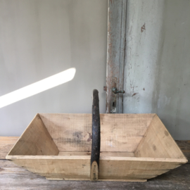 AW20110472 Large old French picking basket made of wood in beautiful condition! Dimensions: 55 cm. long / 36 cm. wide / 15 cm. high