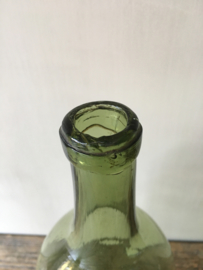 OV20110273 Oude Franse mondgeblazen fles in perfecte staat! / Afmeting: 36,5 cm. hoog /  10,5 cm. doorsnede.